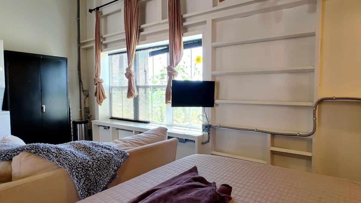 Lubbock Apartment | Sleek and Stylish: Introducing the Ultimate 2B Barn-Dominium Design