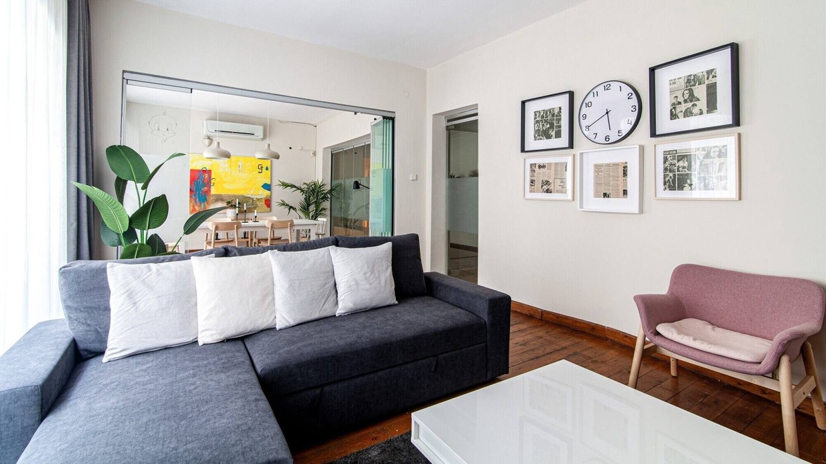 Asmali Mescit Apartment | Sleek Flat within Walking Distance to Pera Museum