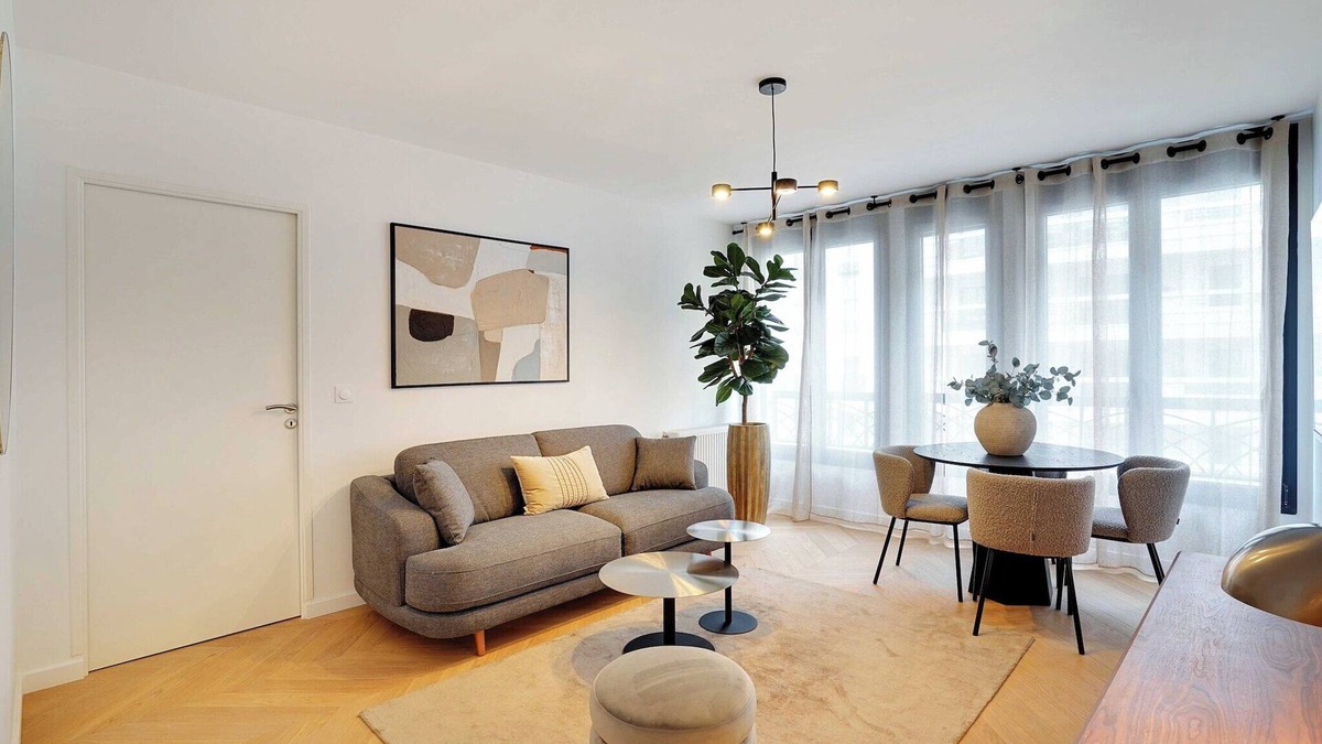 Levallois-Perret Apartment | Sleek & Refined Apartment - Levallois-Perret