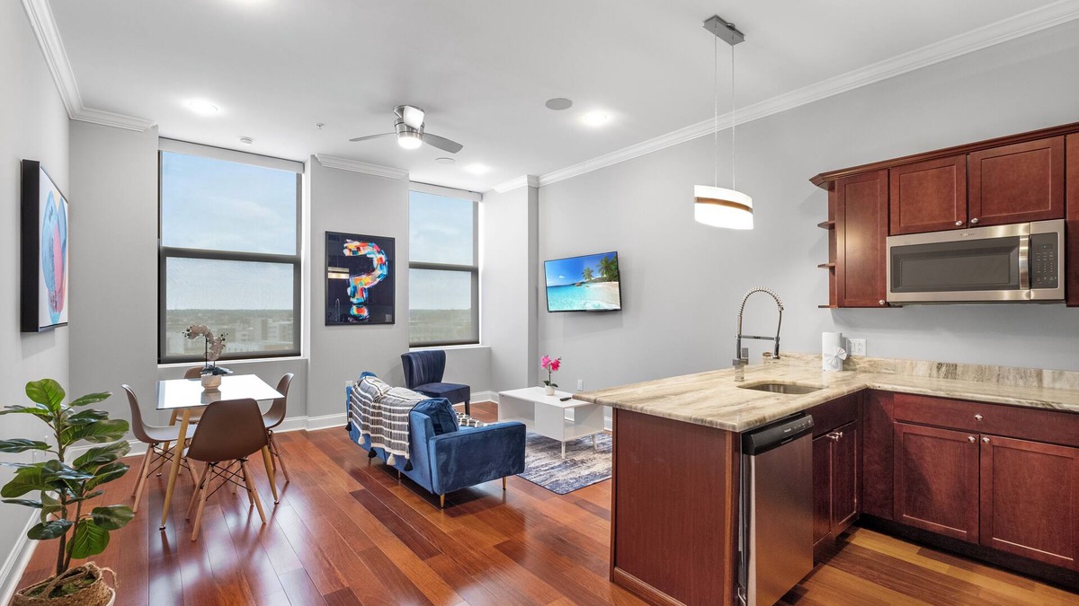 Olde Kensington Apartment | Sleek Residence with Rooftop Pool, Gym, and Concierge Service