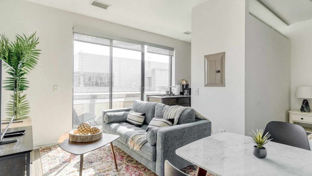 Shaw Apartment | Sleek Shaw 1BR w/Elevator, nr Dining & Green Spaces, by Blueground