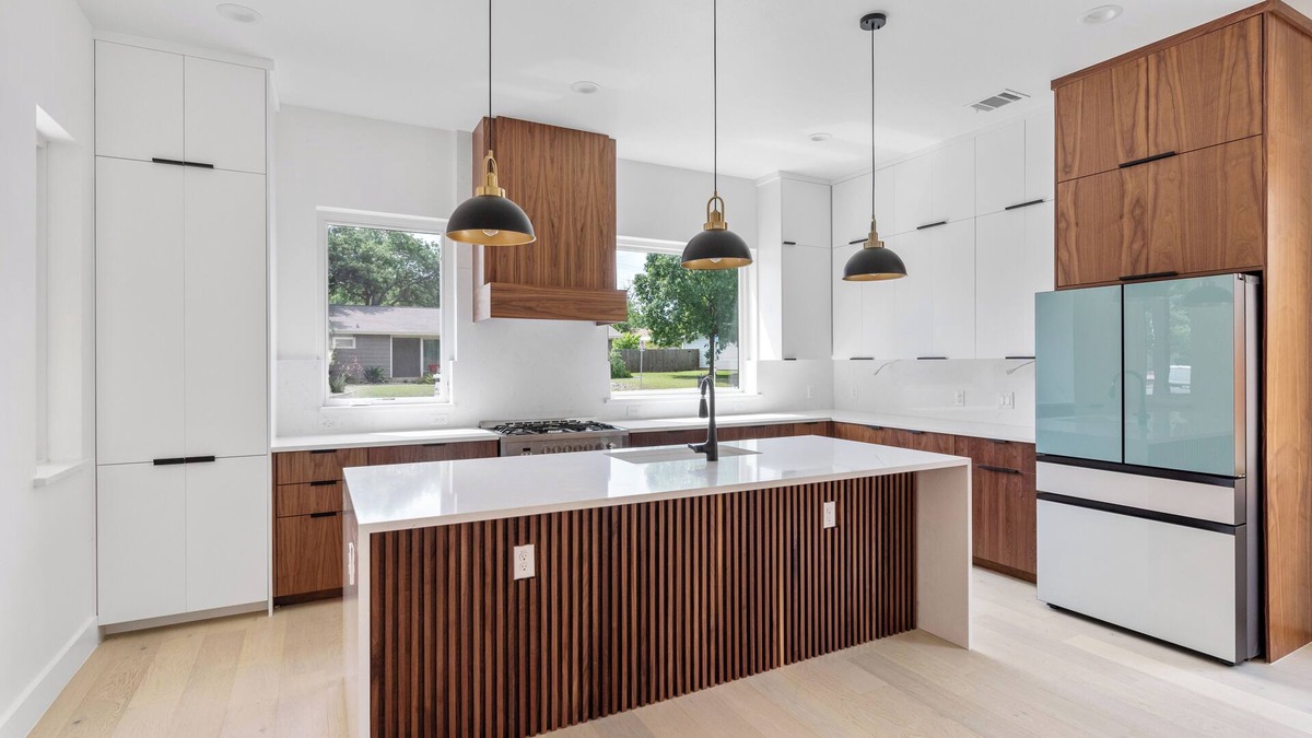 Highland House | Sleek & Stylish New Build