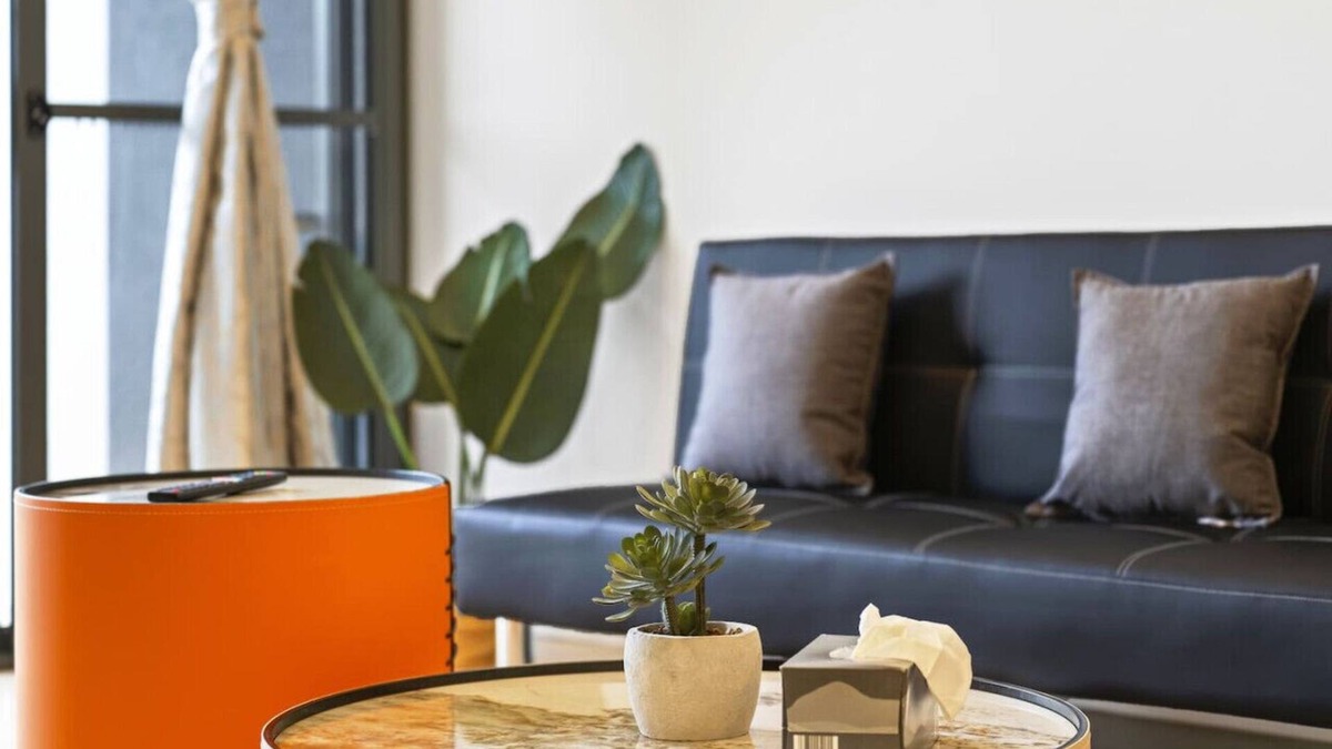 Rhodes Apartment | Sleek Urban Lifestyle Retreat in Heart of Rhodes