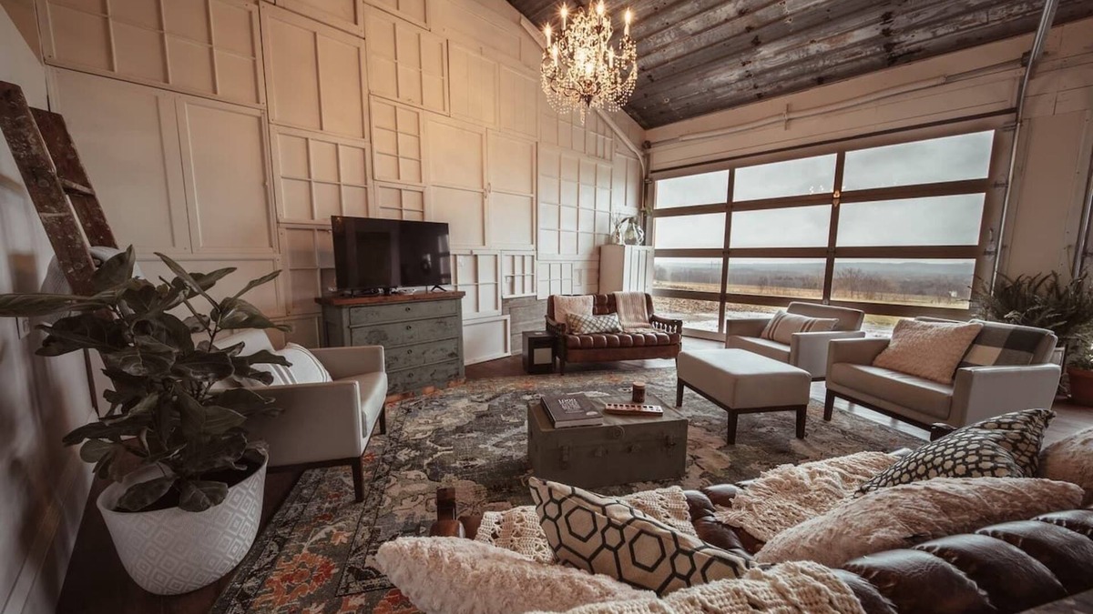 Perry House | Sleep in a barn while enjoying the luxury accommodations and friendly farm animals on property!