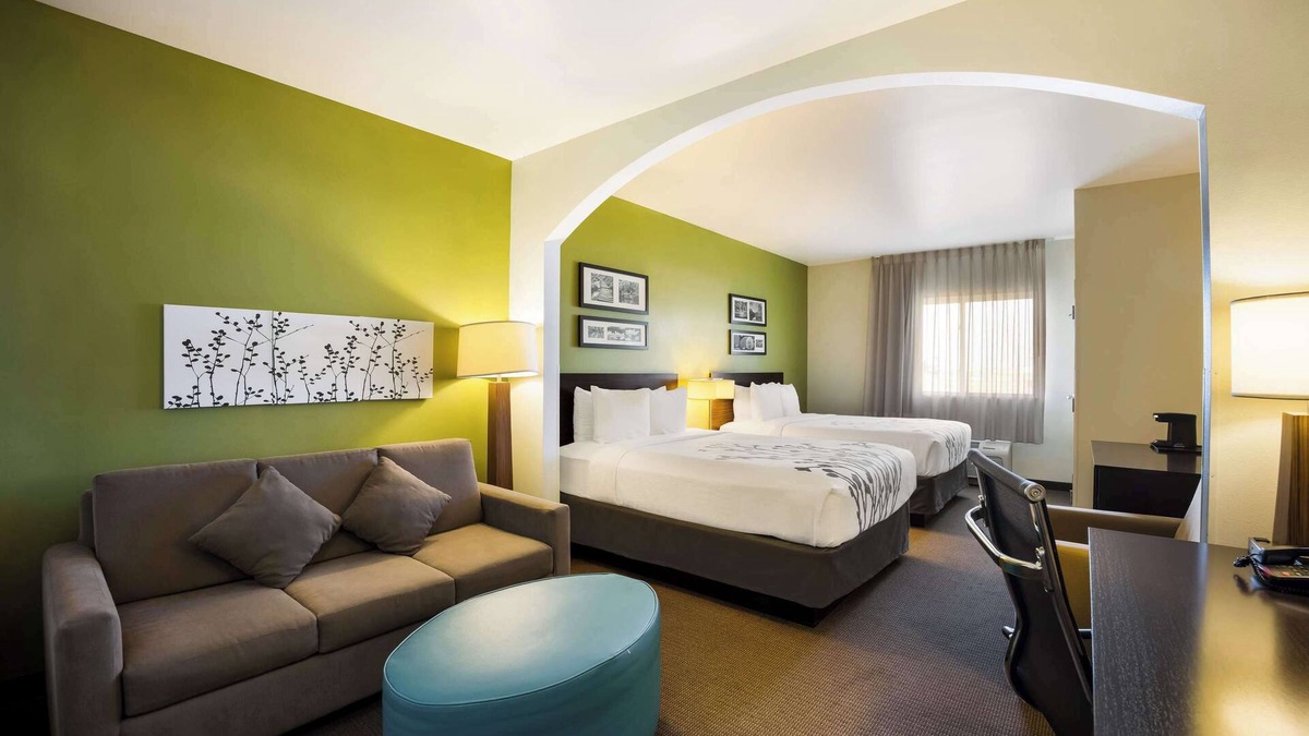 Colby Hotel | Sleep Inn And Suites Colby