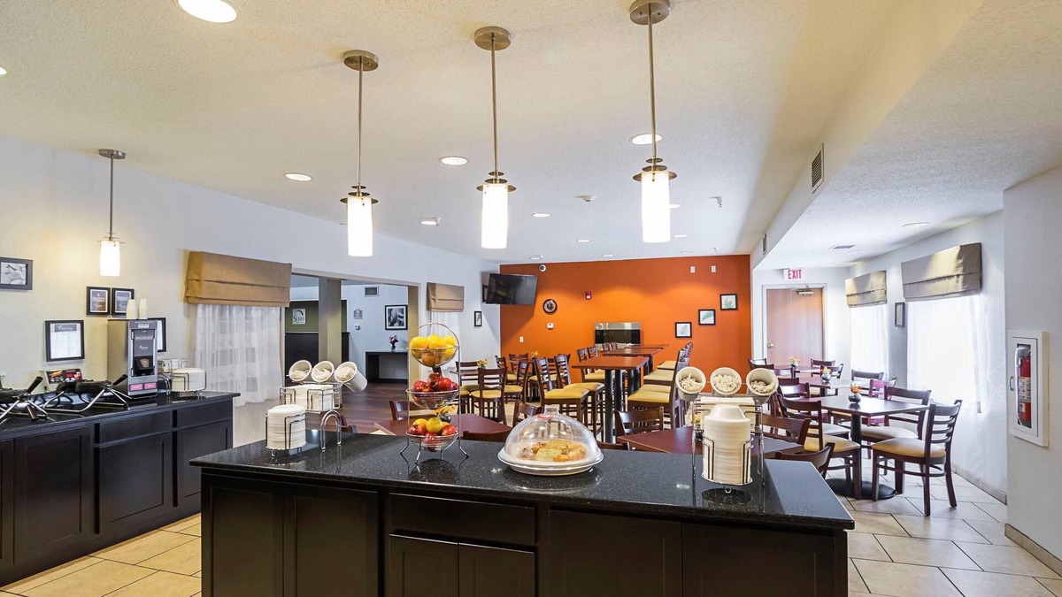 Danville Hotel | Sleep Inn And Suites Danville