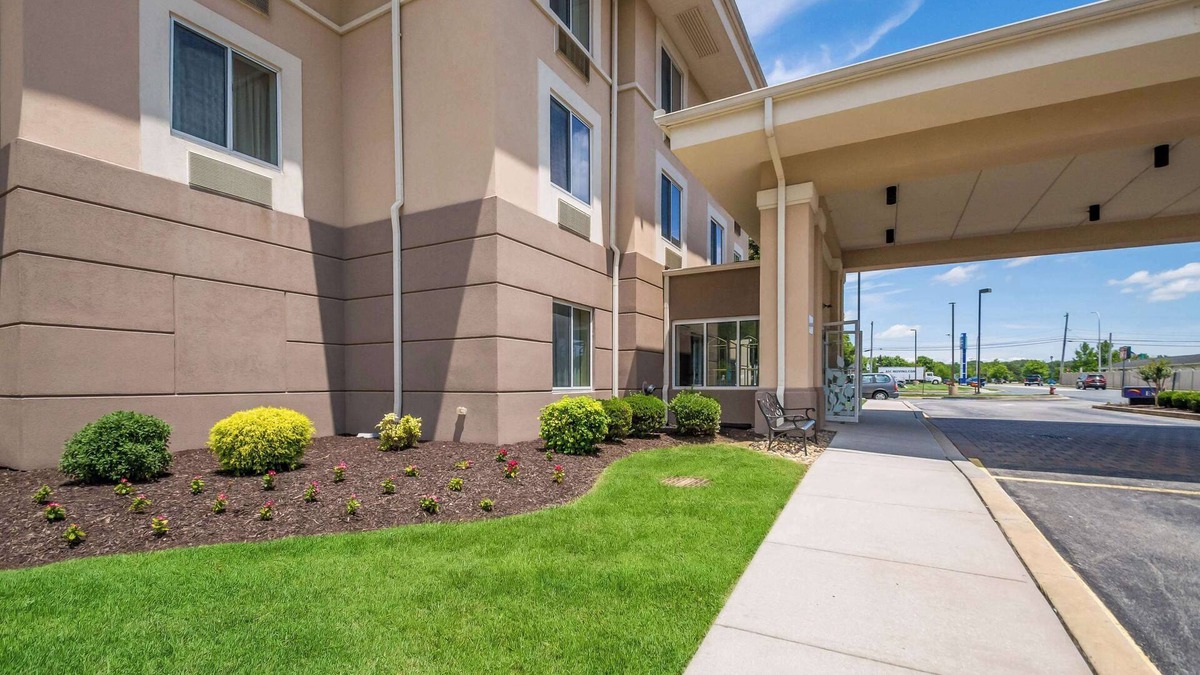 Dover Hotel | Sleep Inn And Suites