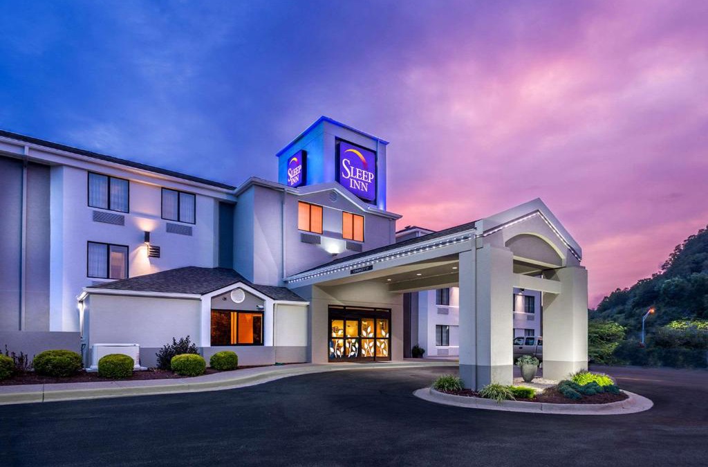 Big Chimney Hotel | Sleep Inn Charleston North