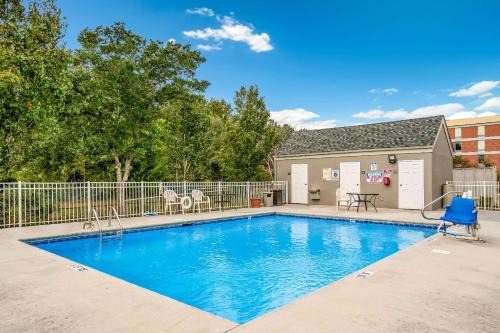 Jacksonville Hotel | Sleep Inn & Suites Jacksonville near Camp Lejeune