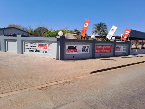 Mokopane House | Sleep 'n Go Guesthouse