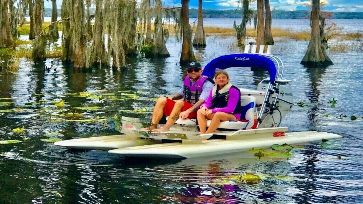 Clermont House | Sleep Up to 50 - Private Oasis With Boating & Huge Games!