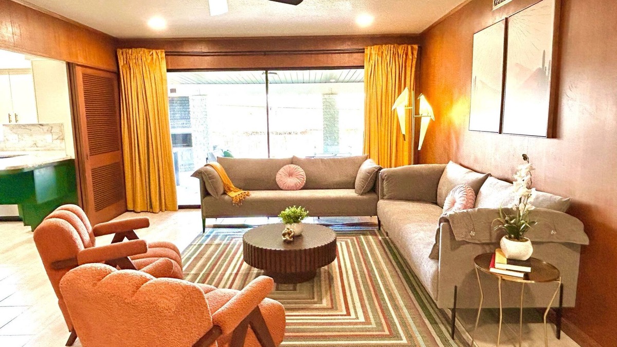 Shearer Hills - Ridgeview House | Sleep12-King4BR+Pool+HotTub+Pickleball+Bball+Arcde,SeaWrld,SixFlags,AirPt,DwnTwn