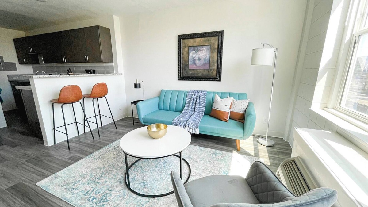 Walnut Hills Apartment | Sleepover: Elegant 1BD/1BA + Gym - Cincinnati