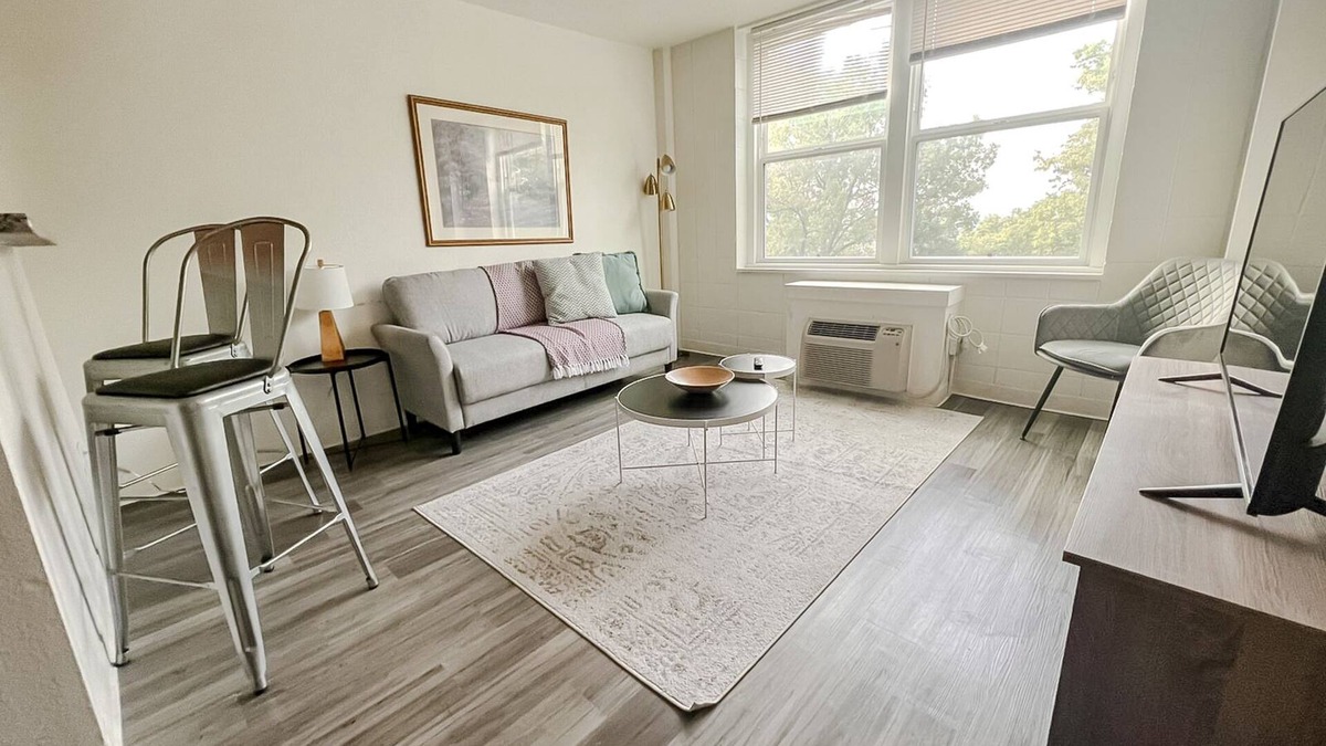 Avondale Apartment | Sleepover: Pristine 1BD/1BA + Gym - Cincinnati