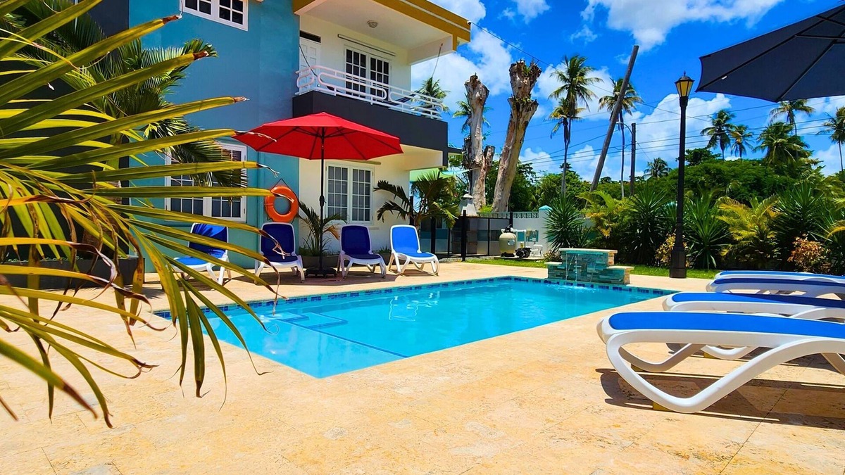 Carrizal House | Sleeps 12 | Queen beds | Ocean | Sunsets | 2 units