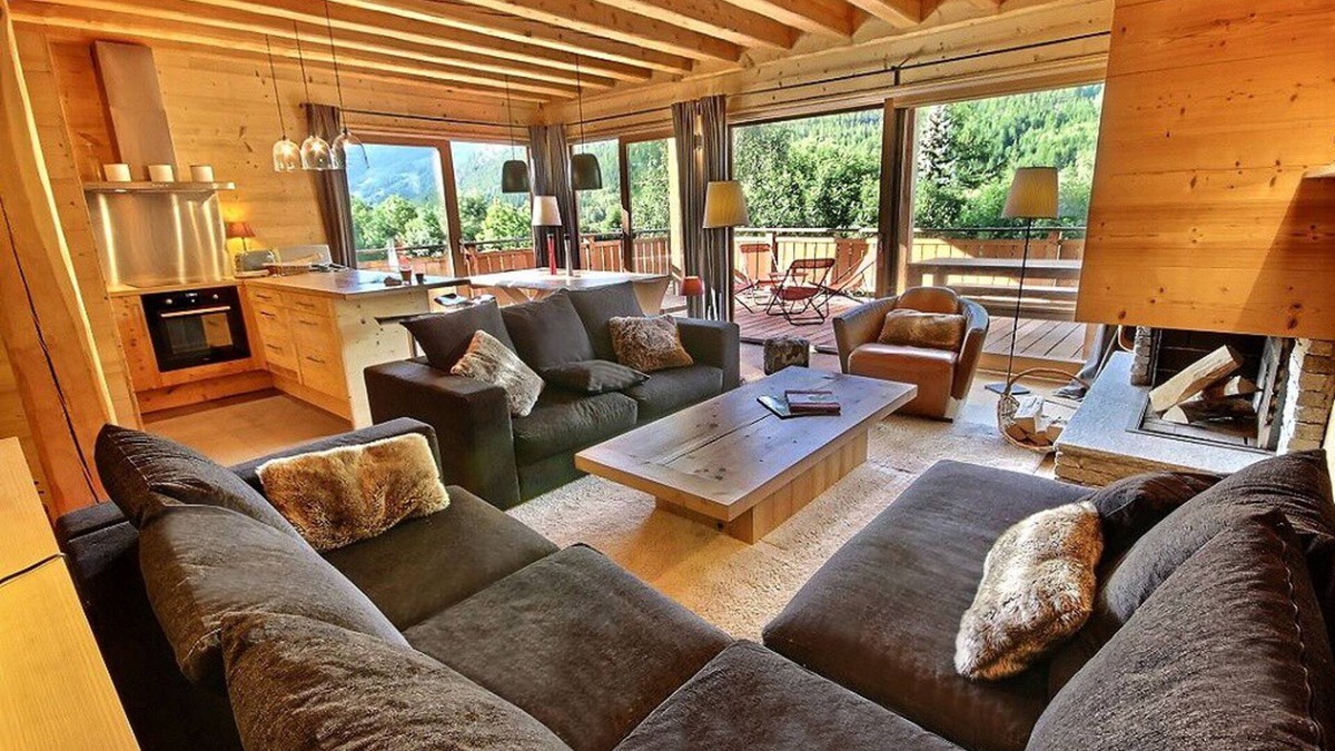 Le Serre Barbin Apartment | Sleeps 14. Charming and prestigious apartment in Serre Chevalier