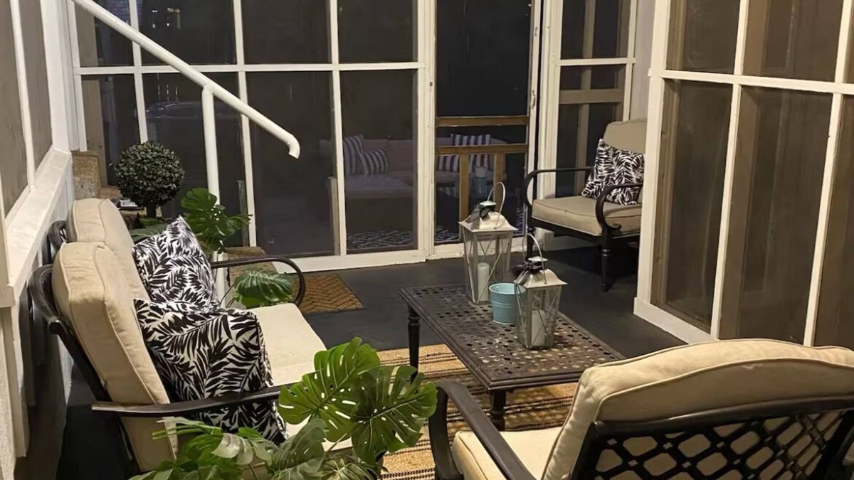 Ellendale House | SLEEPS 15-Shady Grove Area Home-5 Bdrms & flex area 6th Bdrm, in vibrant Memphis