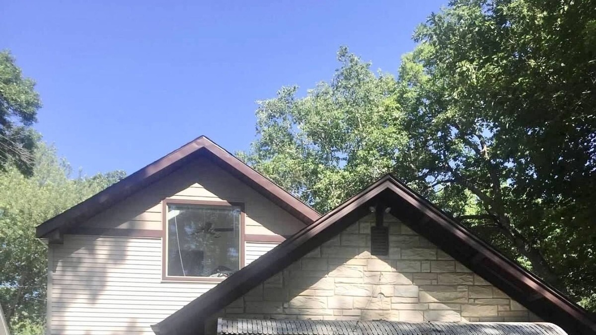 Clear Lake House | Sleeps 16 Across the Street From PM Park/Clear Lake Boats Marina