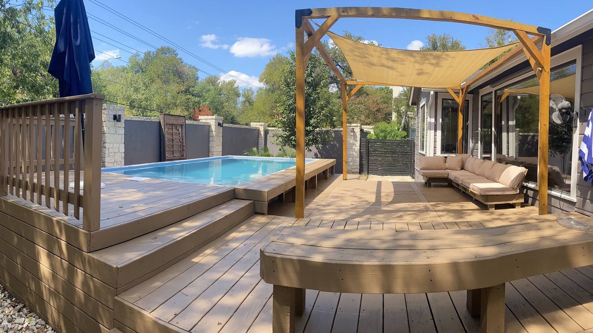 Tarrytown House | Sleeps 20, Pool & hot tub, dtown ATX, 2 houses next door to each other!