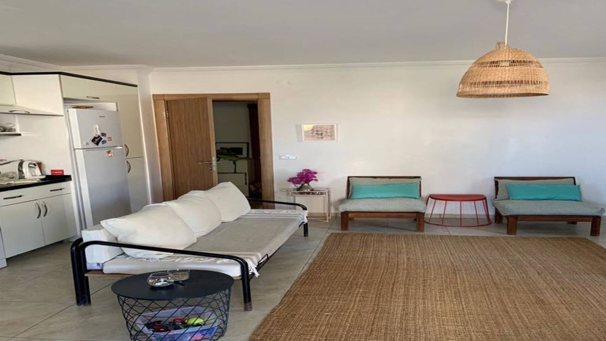 Datca City Center Apartment | Sleeps 4, Spacious Apartment with a Large Garden - AWZ 312