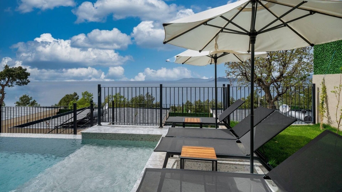 Faralya Villa | Sleeps 4, Villa with Seaview - AWZ 270