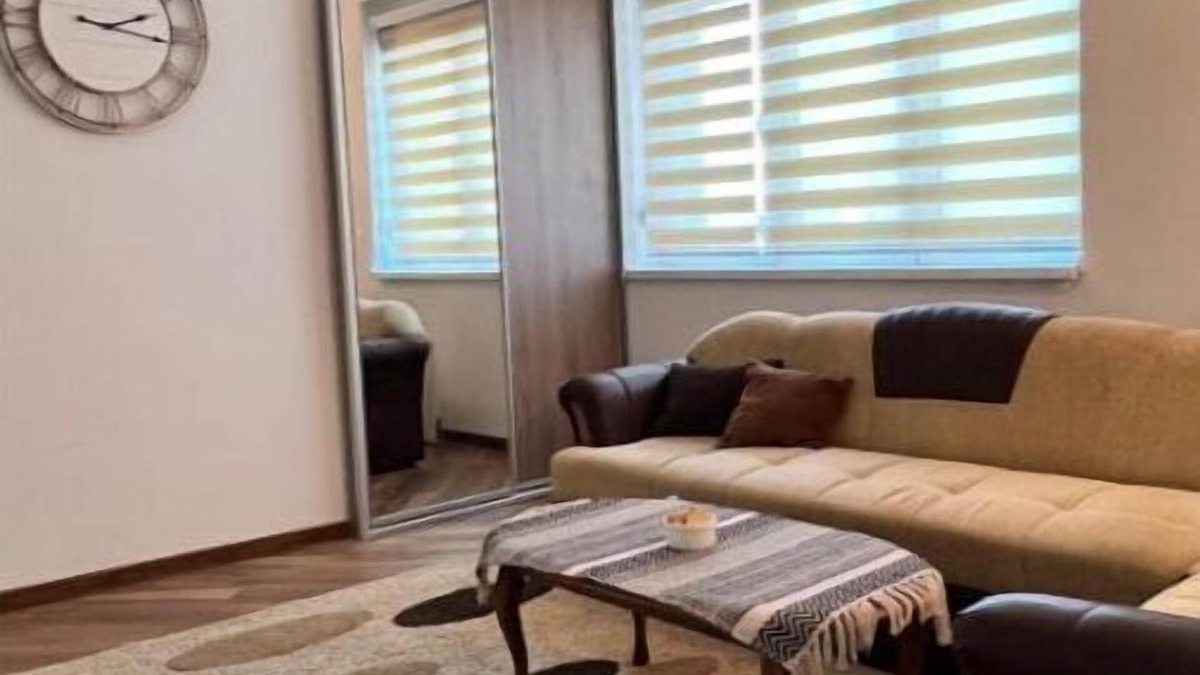 Vozdovac Apartment | Sleeps 5* 2 Bedrooms*Wi-Fi*Rooftop Balcony*Cozy*