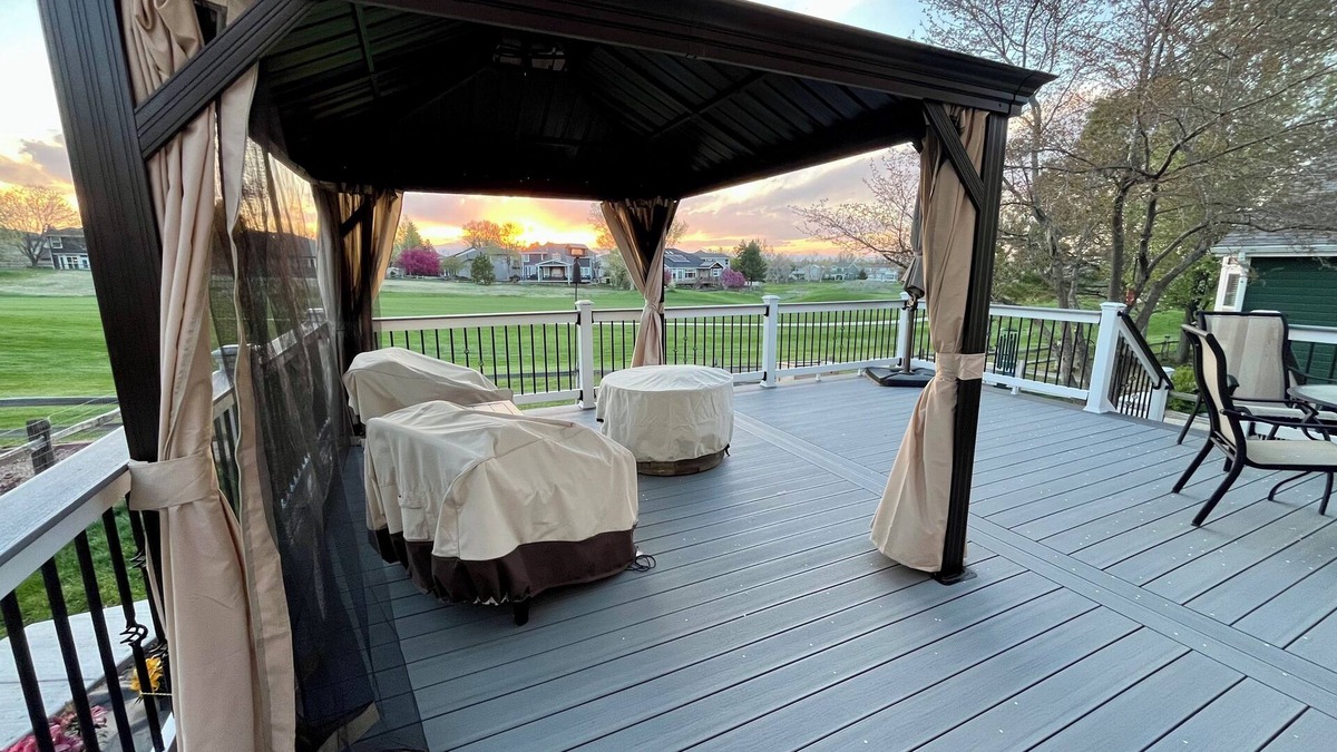 Thornton House | Sleeps 6 with beautiful mountain view, and close to all Colorado has to offer.