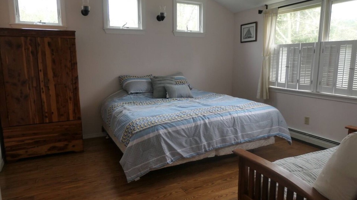 North Eastham House | Sleeps 8, 8 minute walk to the beach, Pet friendly