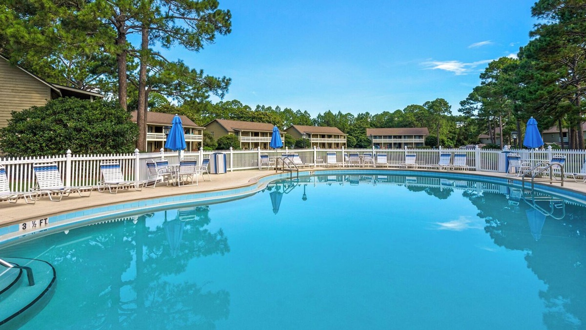 Frangista Beach Condo | Sleeps 8 w/Resort Pools, Tennis, Golf & Beach Access + Attraction Tickets!