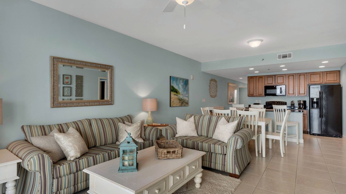 West Panama City Beach Condo | SLEEPS 9 - SPOTLESS OWNER MANAGED CONDO; BEACH FRONT, CLOSE TO PIER PARK!