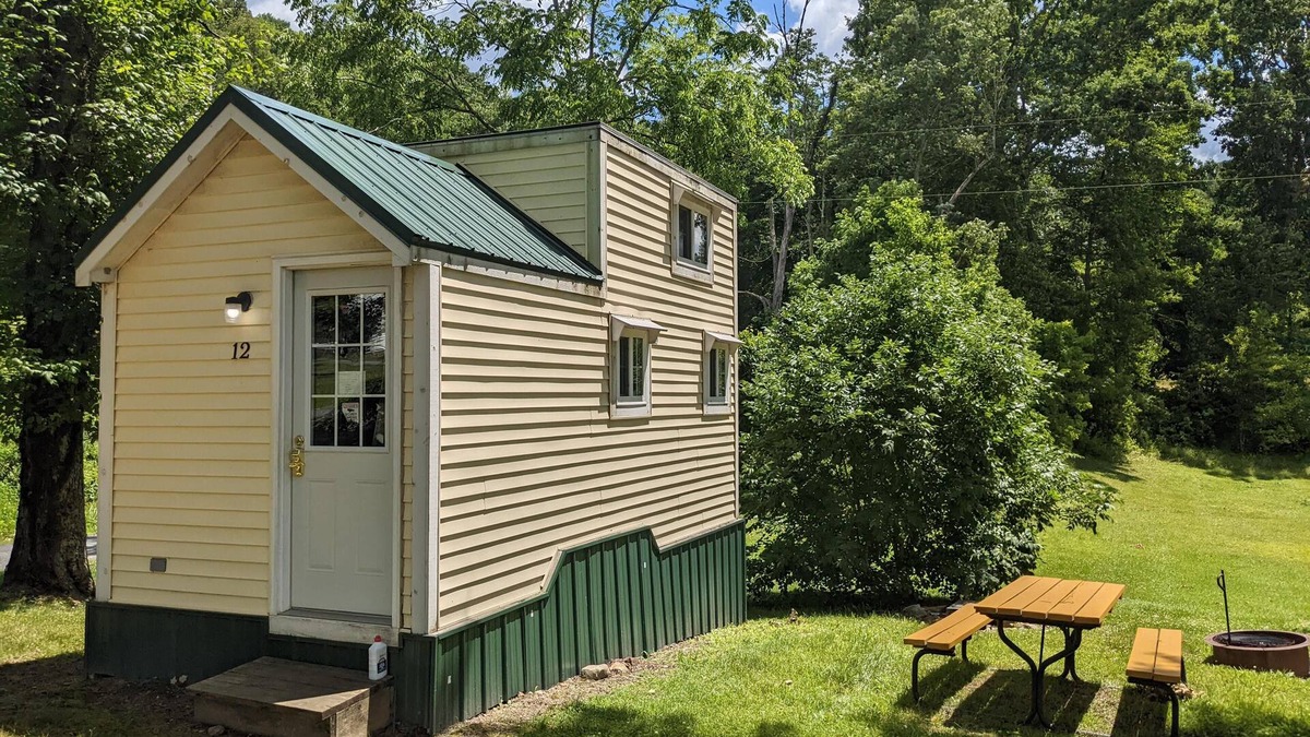 Lansing Hotel | Sleeps up to 2, electric, water, kitchenette, full bathroom, air conditioned/heated.