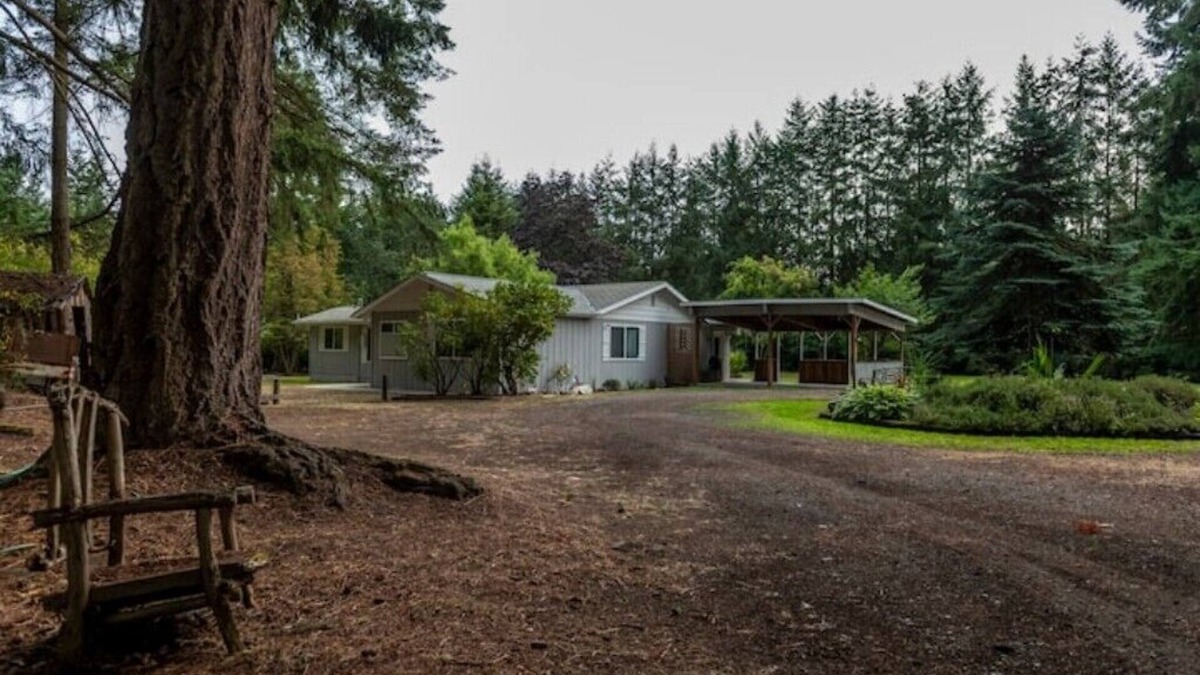Sequim House | Sleepy Sasquatch Acres