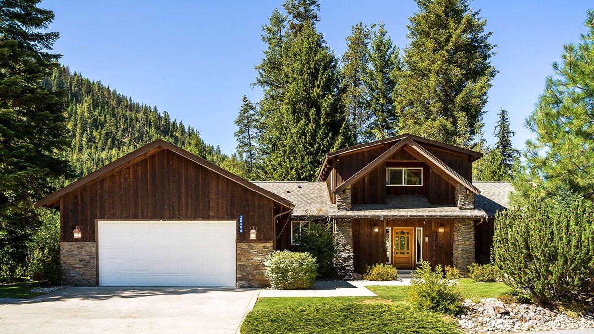 Leavenworth Cabin | Slice of Heaven