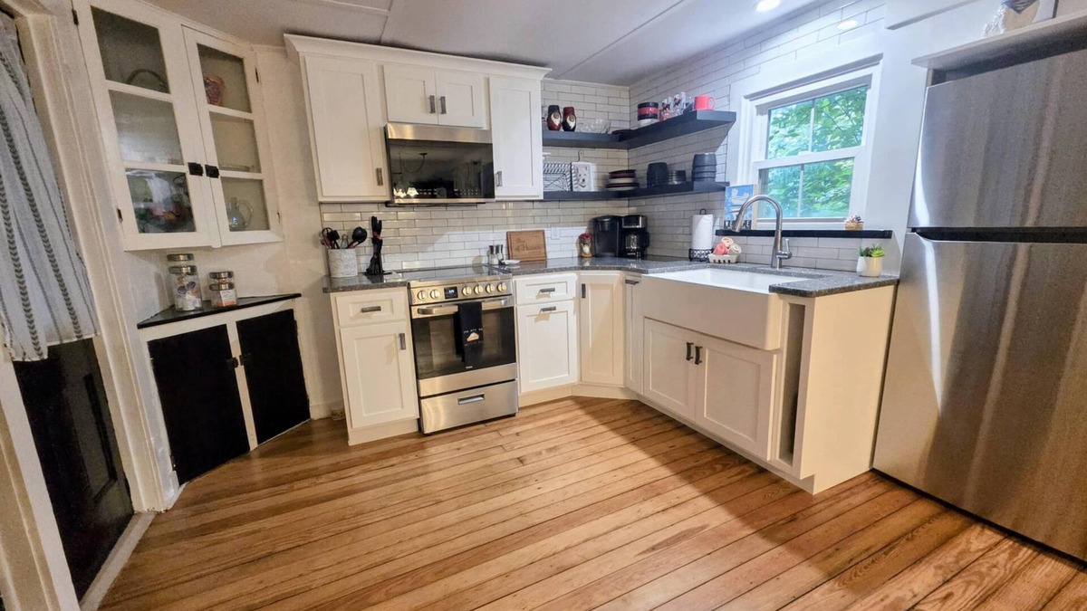 Mount Gretna Heights Cottage | Slice of Heaven