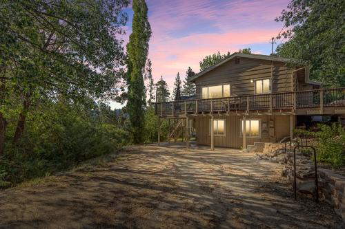 Fawnskin House | Slope Vista Escape