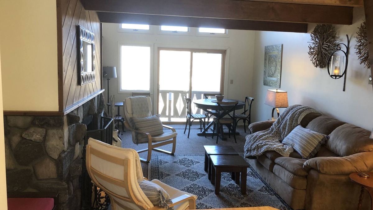 Hunter Condo | Slopeside at Hunter Mountain