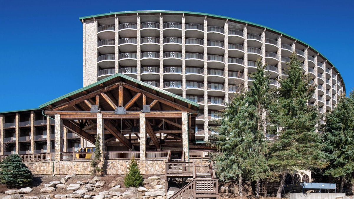Seven Springs Apartment | Slopeside Hotel by Seven Springs Resort