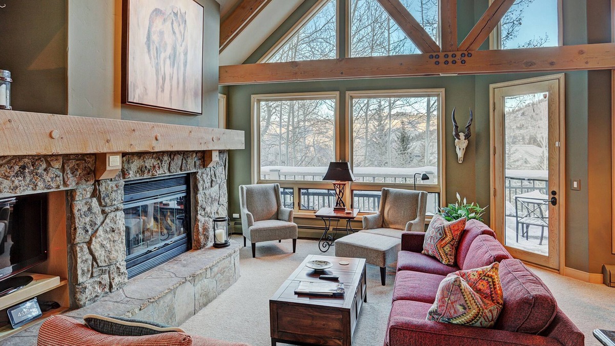 Beaver Creek Condo | Slopeside Living - 3br 4ba At Pines Lodge 3 Bedroom Condo by RedAwning