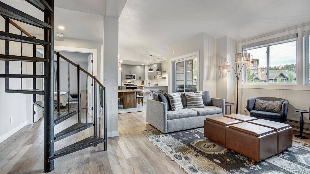 Breckenridge House | Slopeside Retreat in Downtown Breck, with hot tubs and heated pool on-site