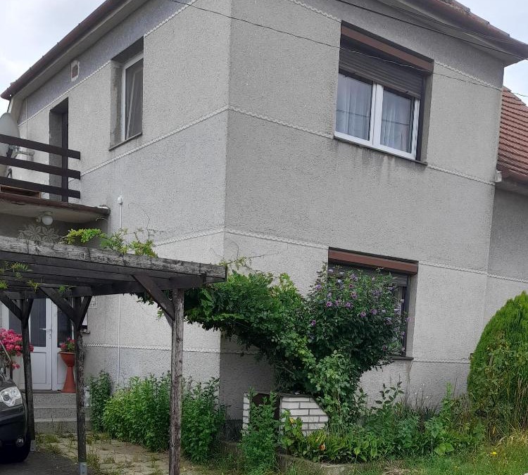 Ujezdec House | Slovácko vinné cyklo stezky ,lyžování, ochutnávky vína
