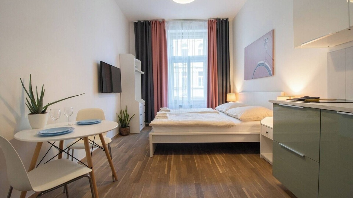 Prague 7 Apartment | Small and very cute flat in Prague near Letna and Stromovka park and with.