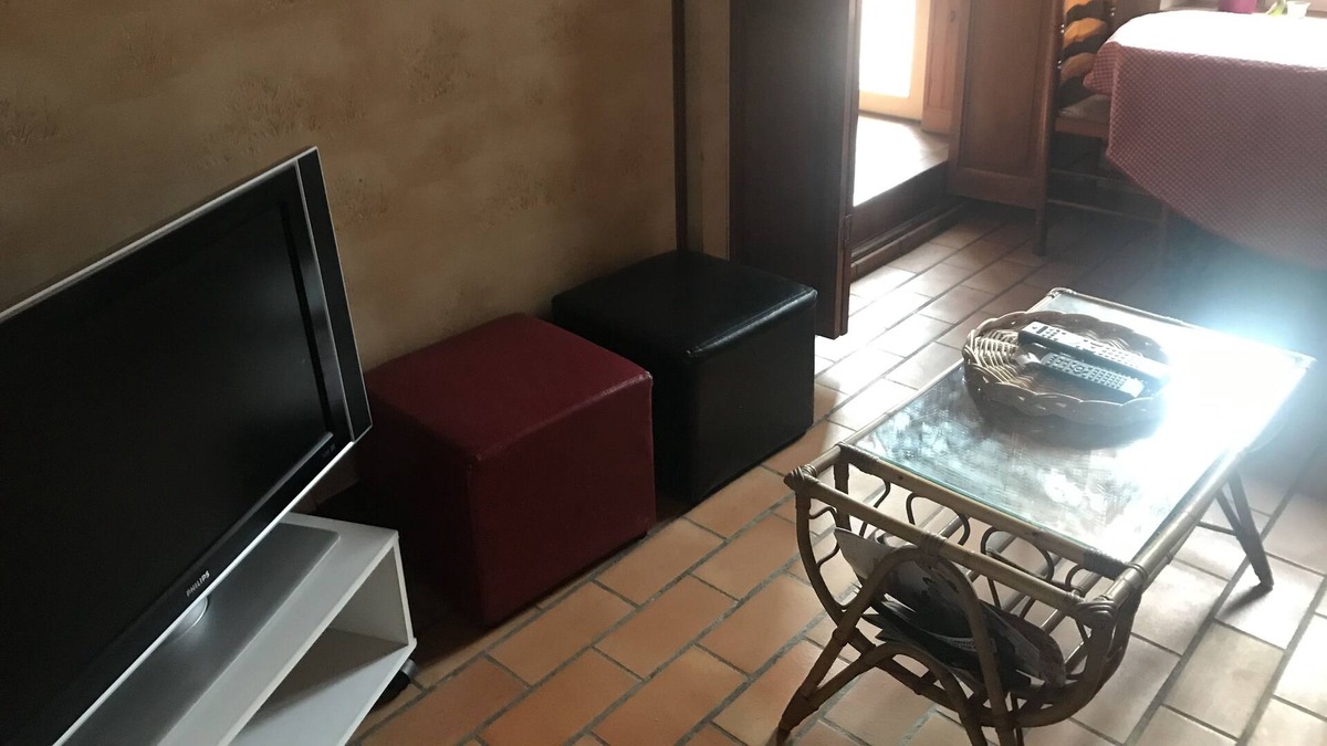 Champs-sur-Marne House | Small apartment with us