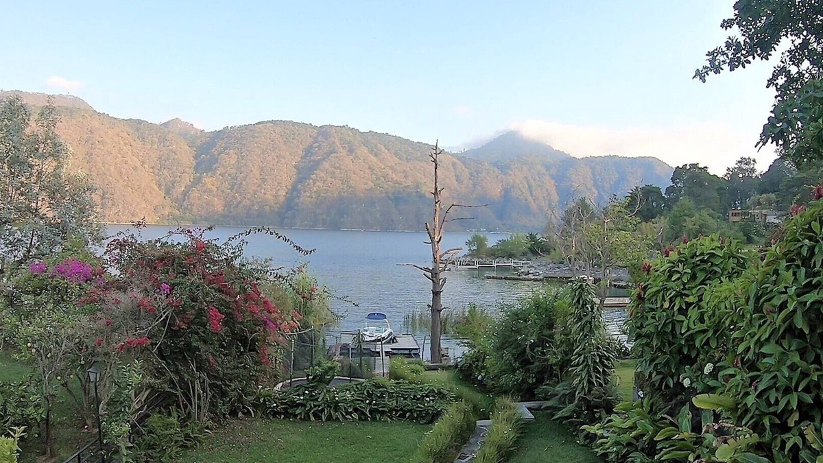 San Lucas Toliman House | Small Atitlan Home AT022