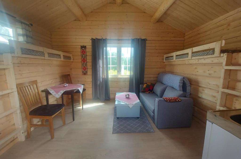 Hattfjelldal Ski Chalet | small camping cabbin with bathroom near by