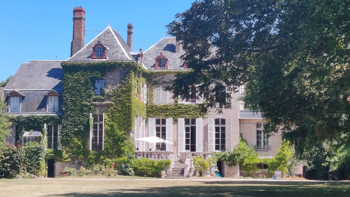 Nottonville House | Small Château d'hôtes for a weekend in the countryside, calm and relaxing