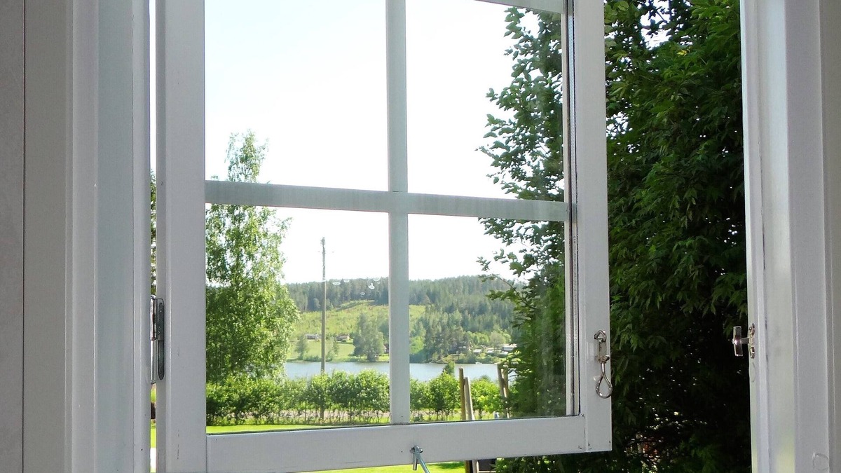 Falun Ski Chalet | Small cottage in the country side