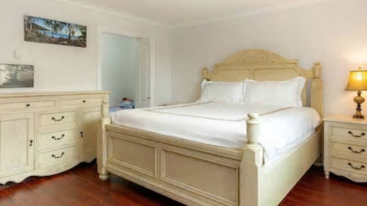 East Newton North House | Small family, lover, friends welcome