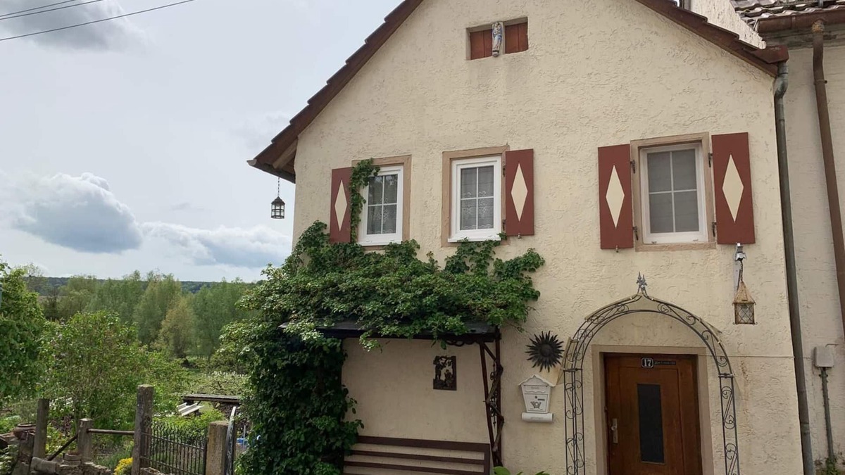 Tauberbischofsheim House | Small half-timbered vacation home in Tauberbischofsheim