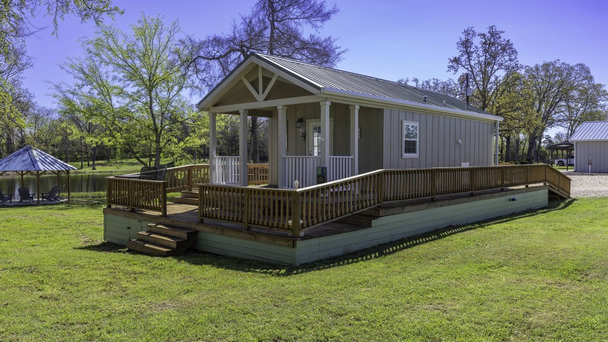 Emory House | Small Home near Lake Fork w/Stocked Ponds