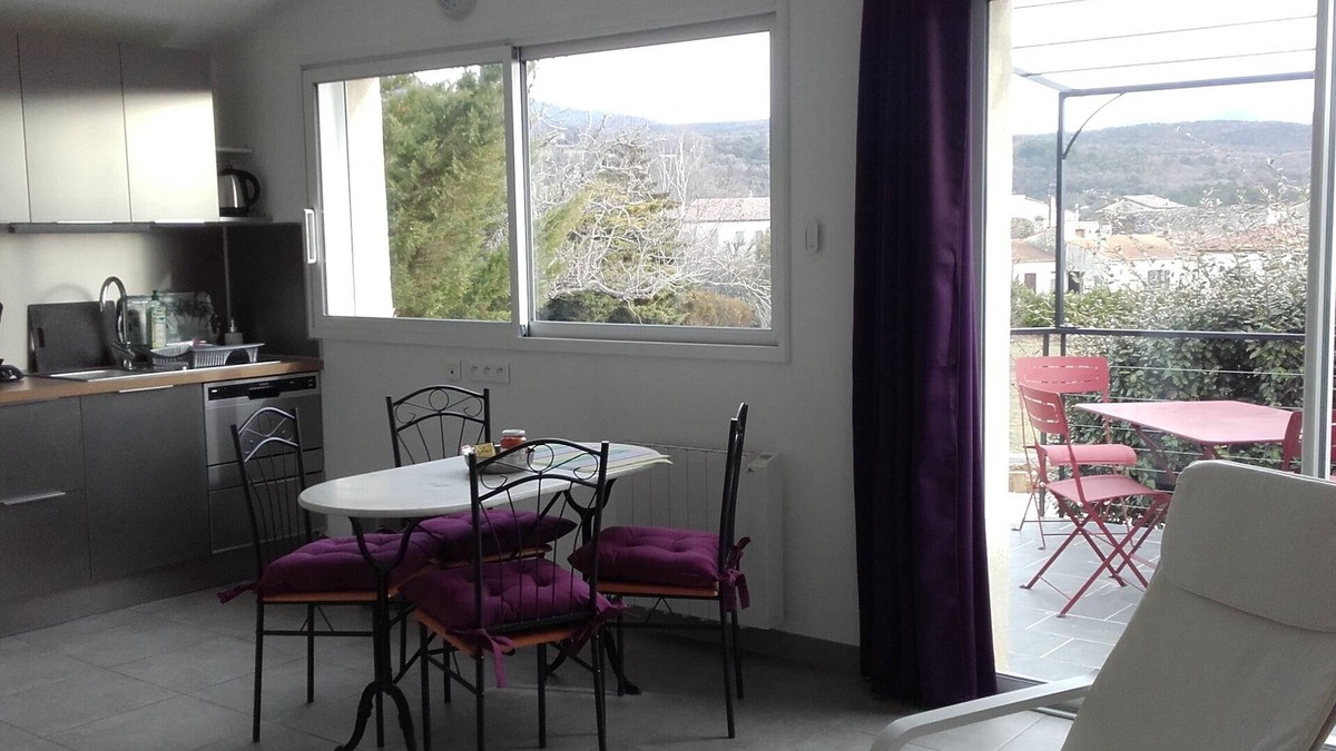 Beaufort-sur-Gervanne House | Small house between mountain and river (Gîte de France)